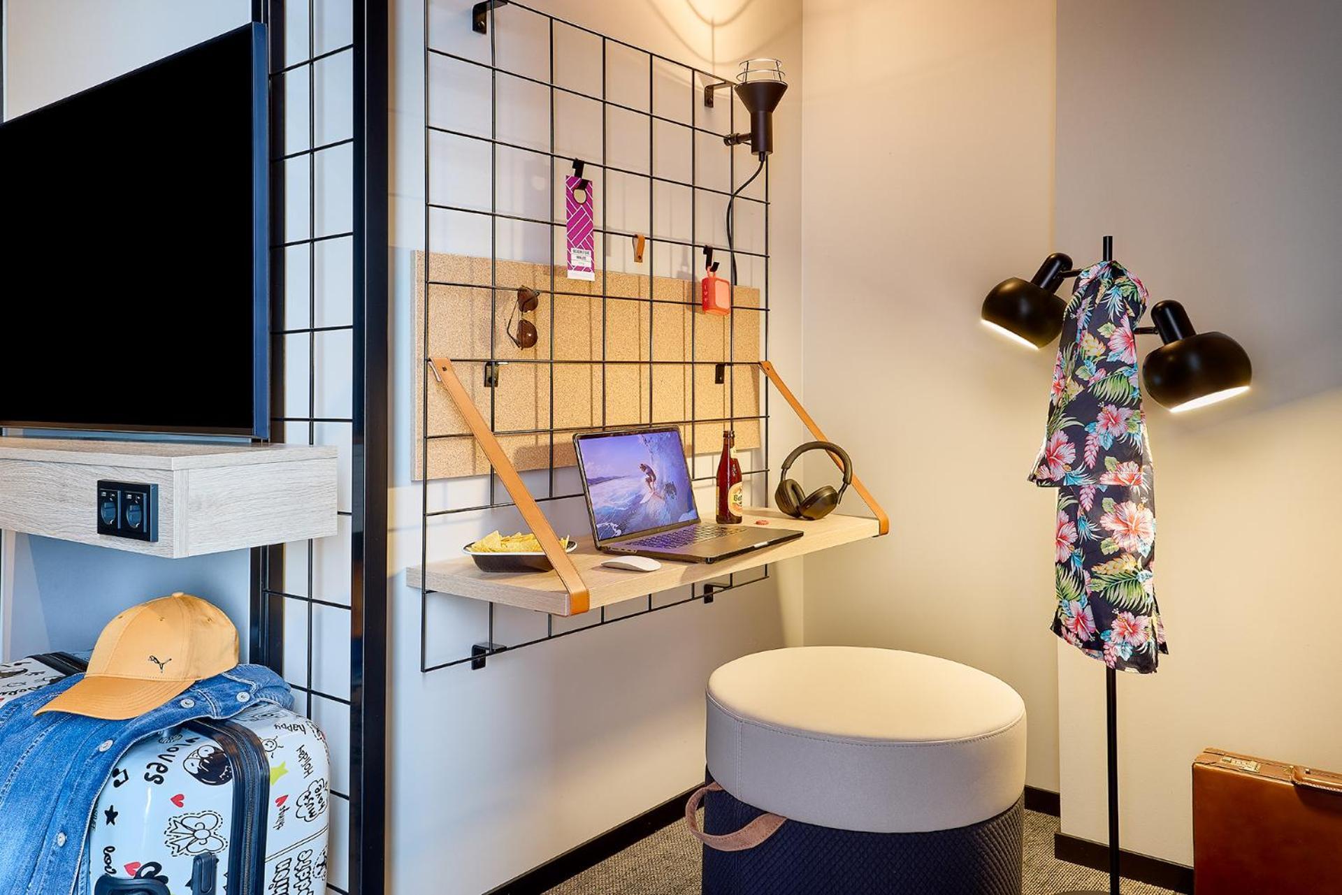 Hotel Moxy Luxembourg Airport *