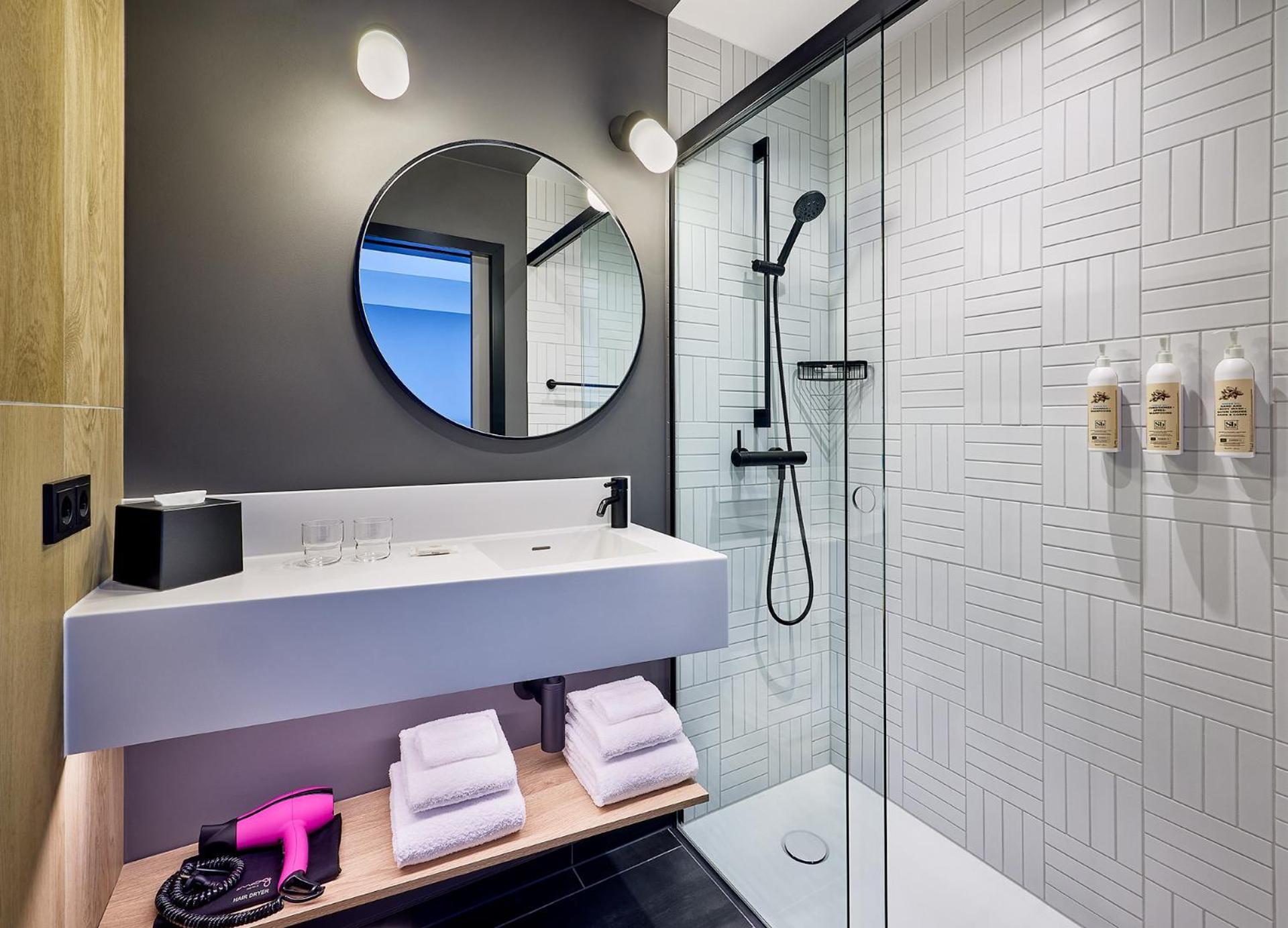 Moxy Luxembourg Airport * Niederanven