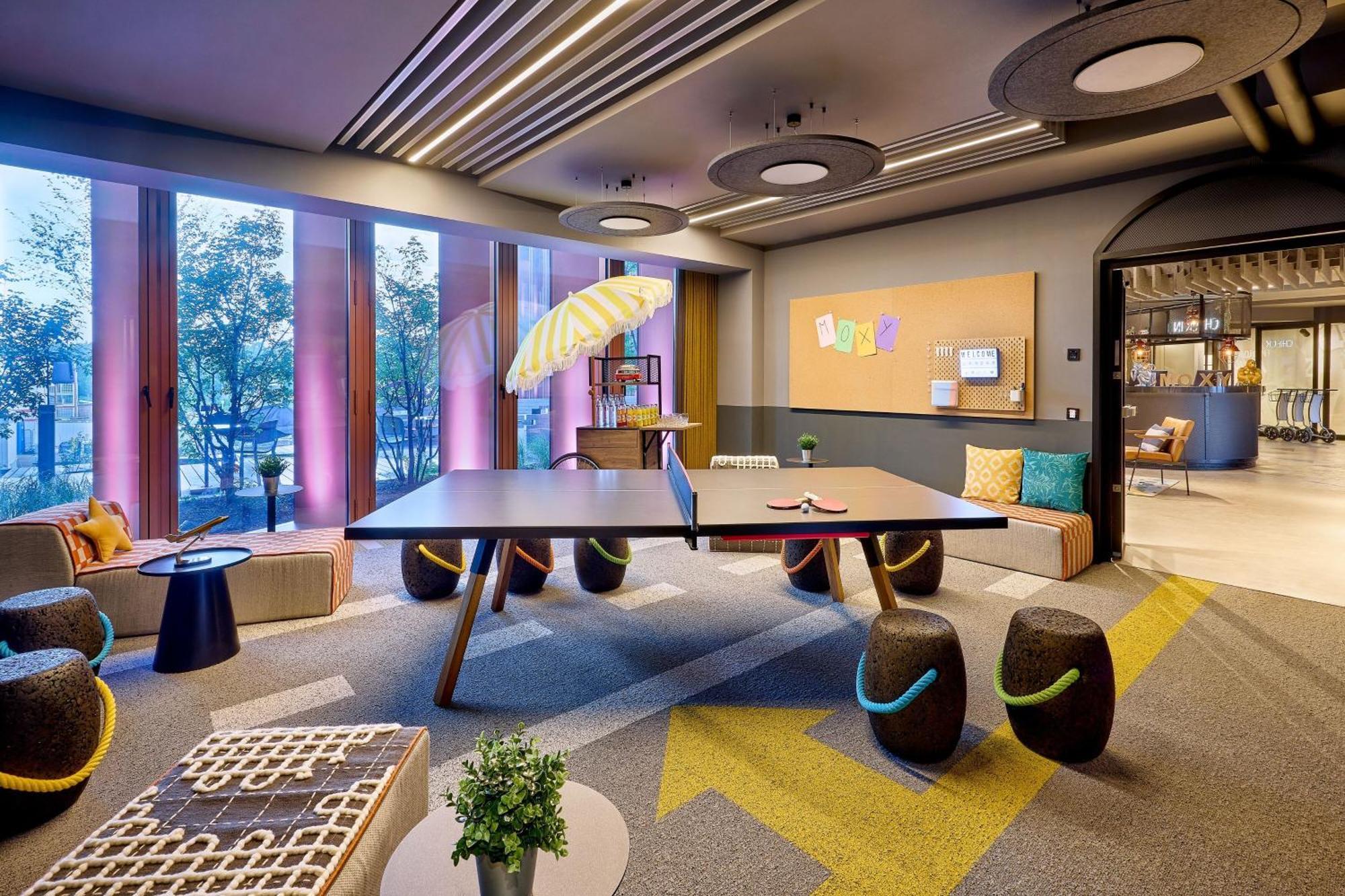Moxy Luxembourg Airport *