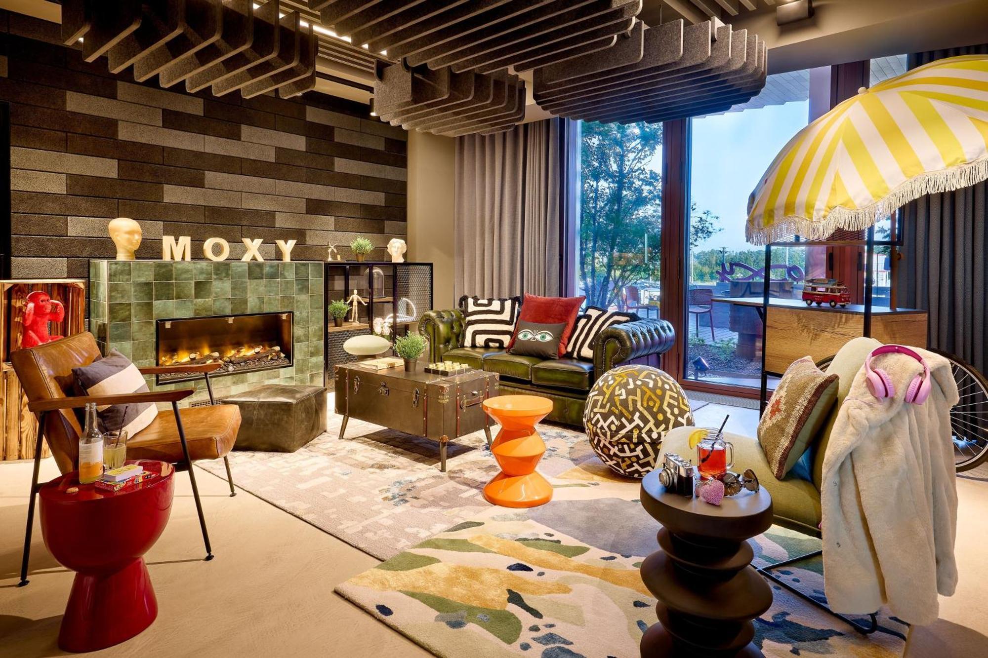 Moxy Luxembourg Airport Niederanven